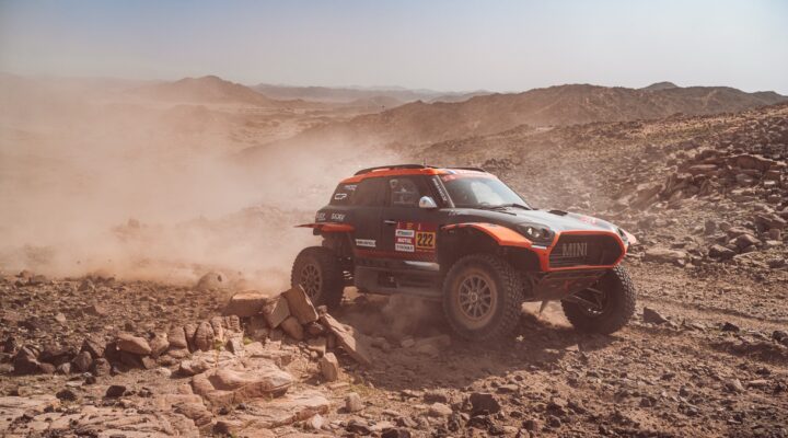 Dakar 2026 // SS1: Mathieu Baumel makes Dakar history