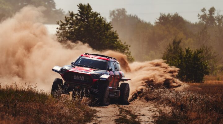 Baja Poland: Holowczyc gewinnt im MINI JCW Rally 3.0i